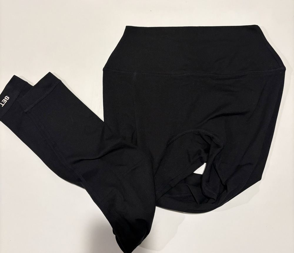 NWOT SET ACTIVE Form Cloud High-Rise Leggings Size M